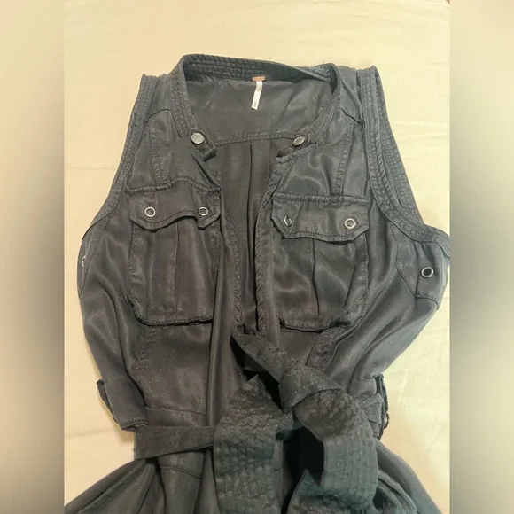 Free people mini black wrap dress size medium - Picture 3 of 5